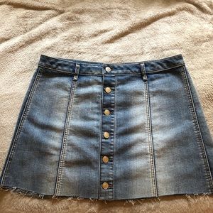 2 for 1!!! Blue jean wash and jet black skirts